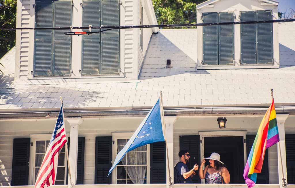 las vegas photographers photographing southern california couple in key west