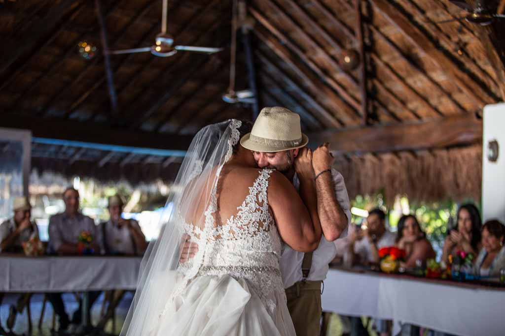 destination adventure elopement first dance in mexico