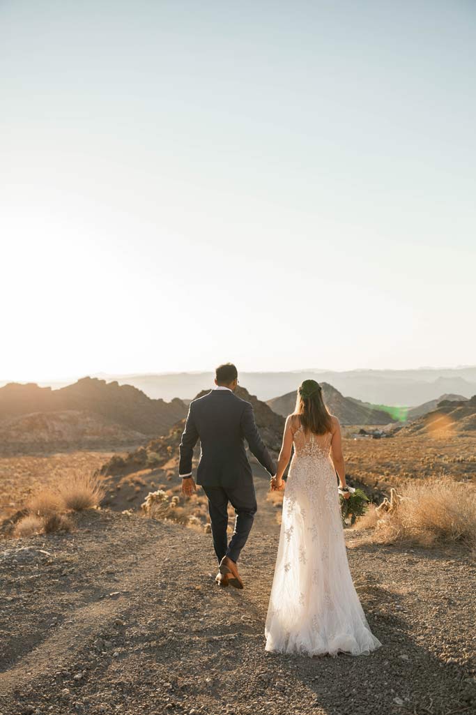 las vegas elopement in the canyon