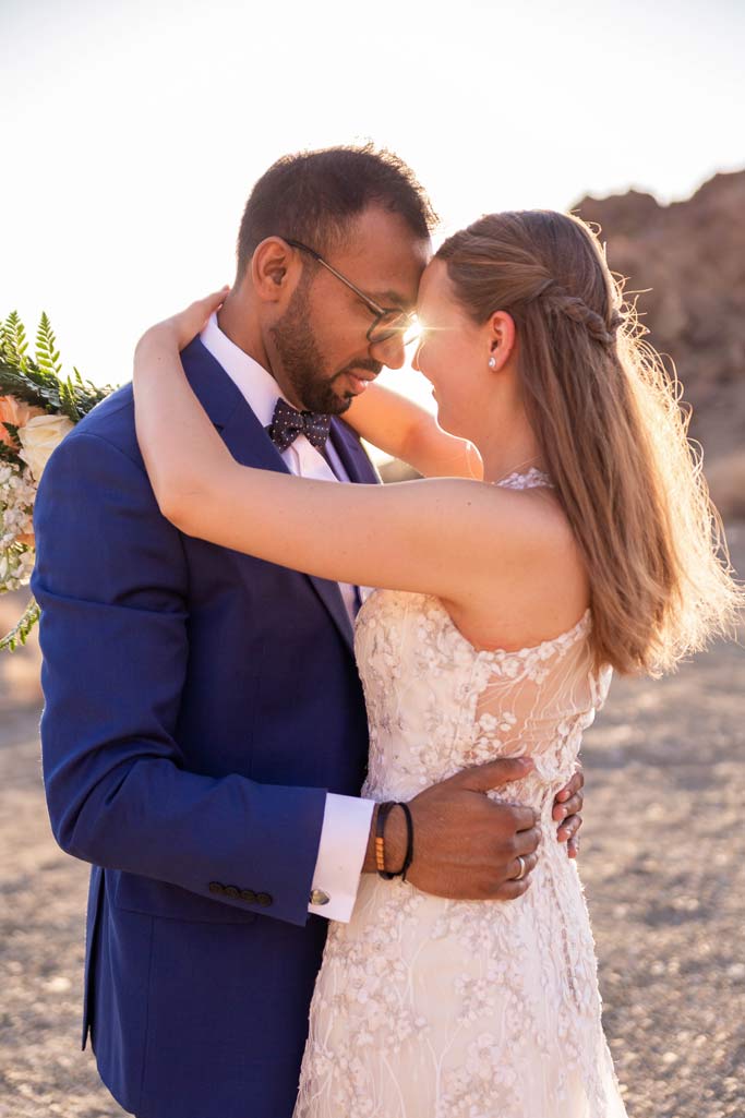 las vegas elopement in the canyon