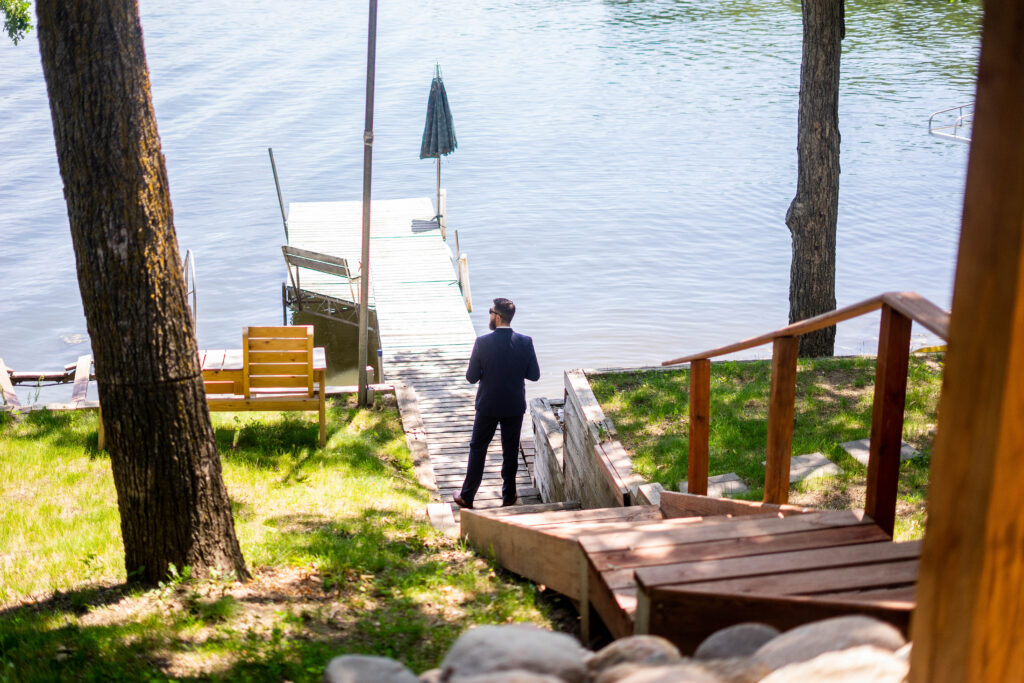 st. cloud groom elopement first look