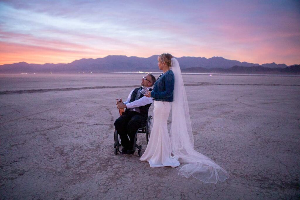 dry lake bed las vegas elopement champagne pop